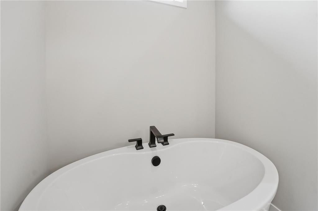 10504 N Mulberry Street — photo 15