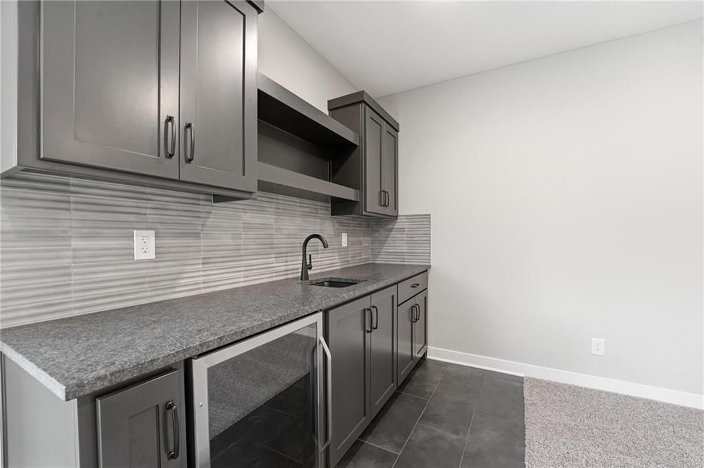 10504 N Mulberry Street — photo 35