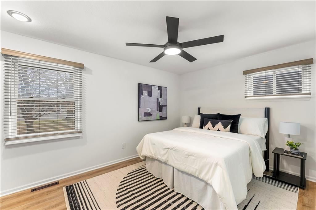 2027 E Mohawk Court — photo 16