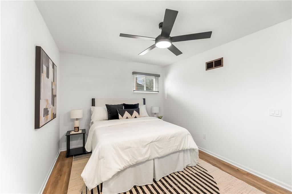 2027 E Mohawk Court — photo 18