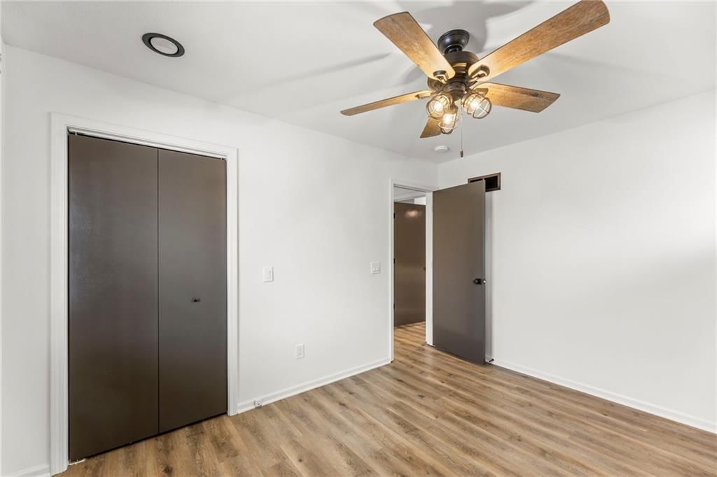 2027 E Mohawk Court — photo 24