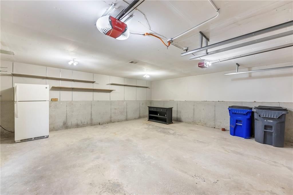 2027 E Mohawk Court — photo 32