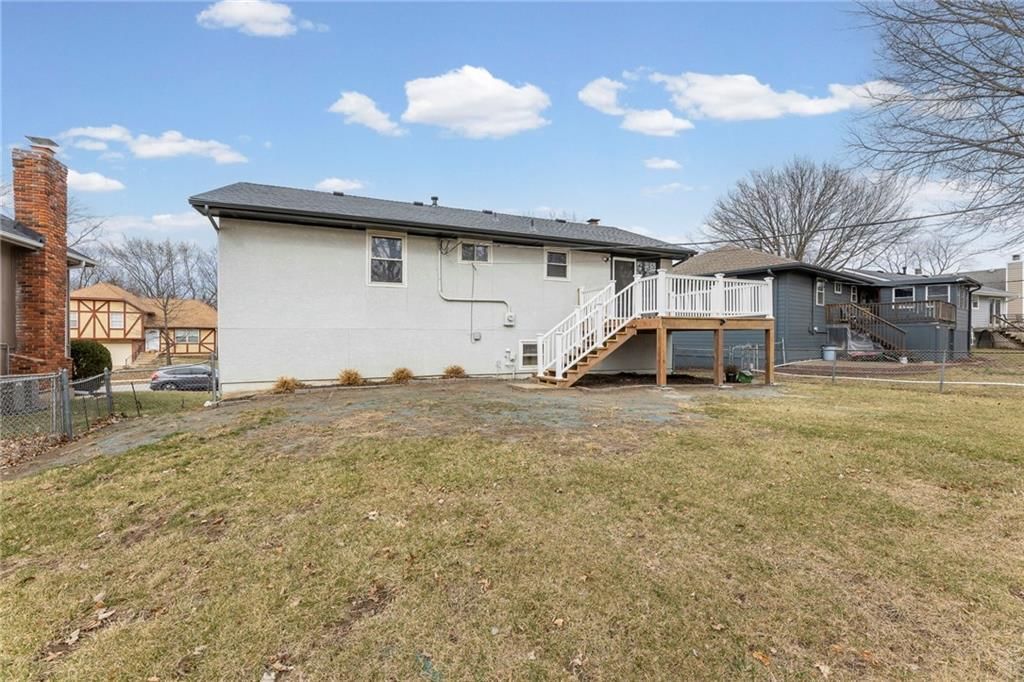 2027 E Mohawk Court — photo 37