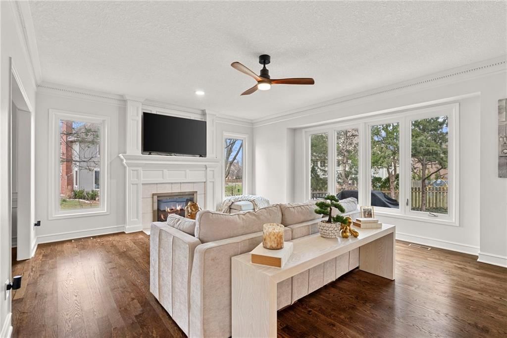 5212 W 129 Street — photo 13