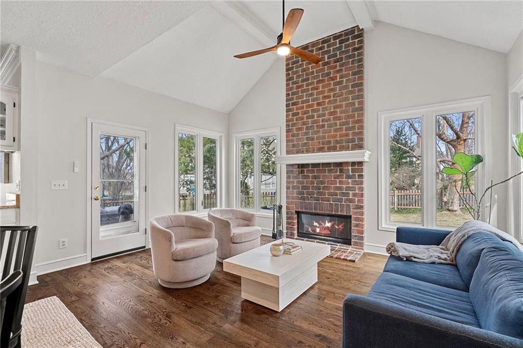 5212 W 129 Street — photo 17