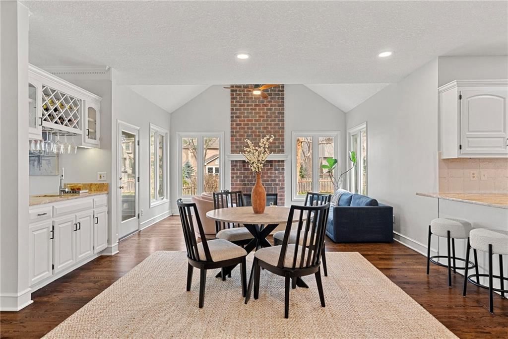 5212 W 129 Street — photo 19