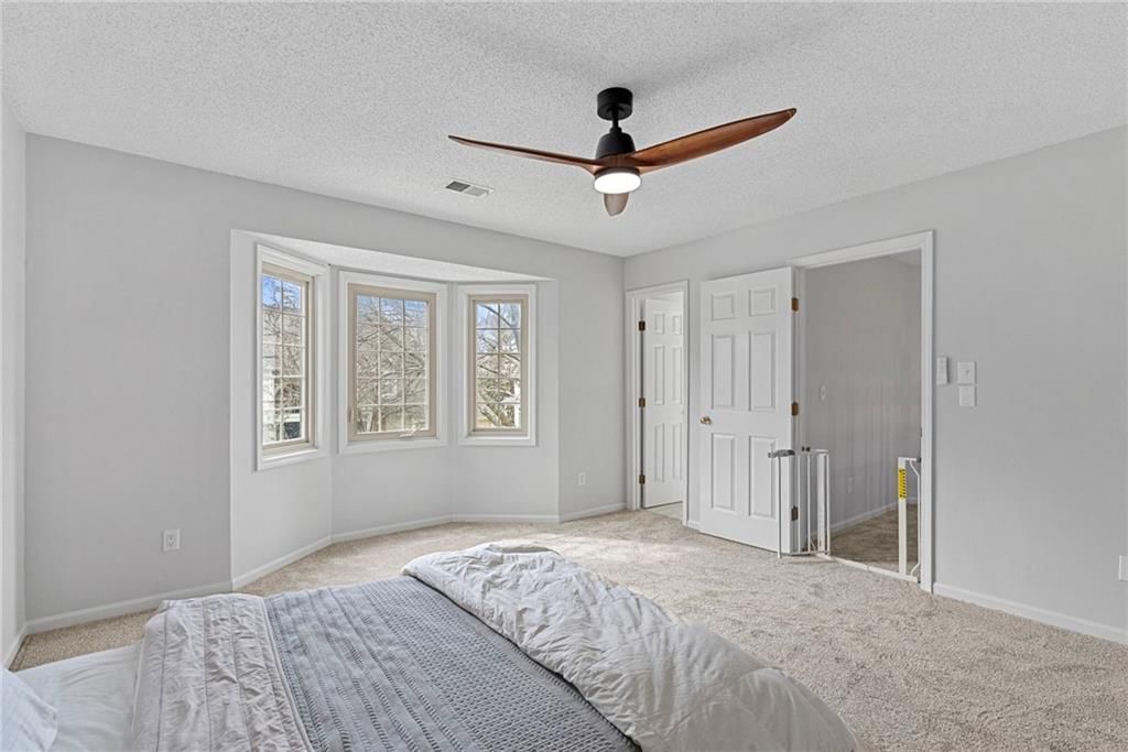 5212 W 129 Street — photo 35
