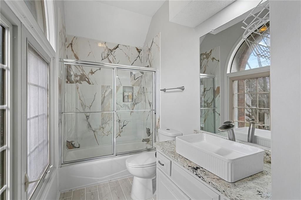 5212 W 129 Street — photo 36