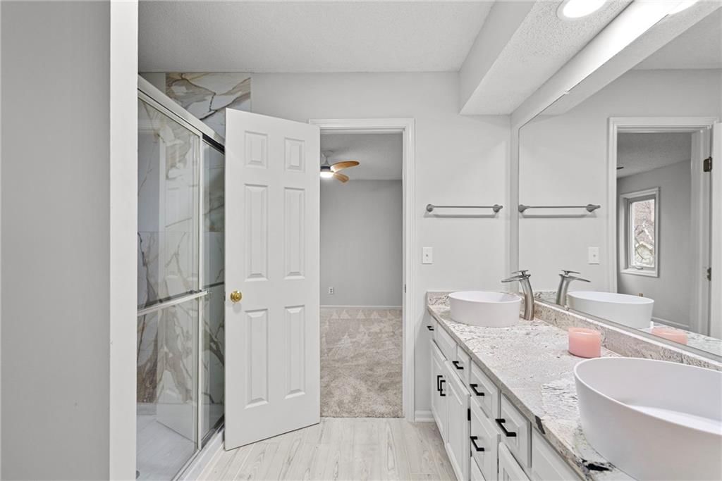 5212 W 129 Street — photo 40