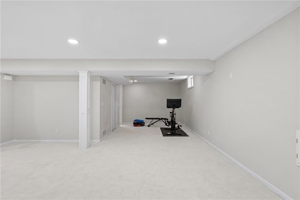 5212 W 129 Street — photo 46
