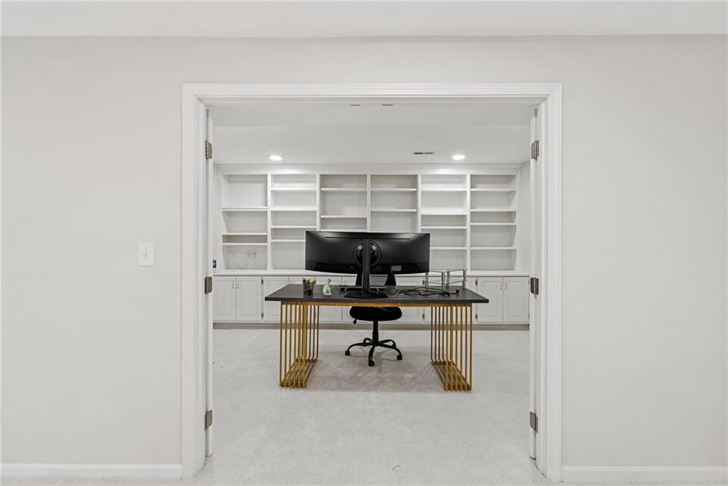 5212 W 129 Street — photo 49