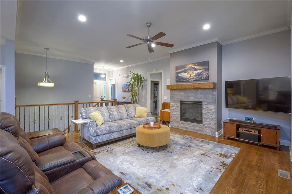952 E 121st Place — photo 9