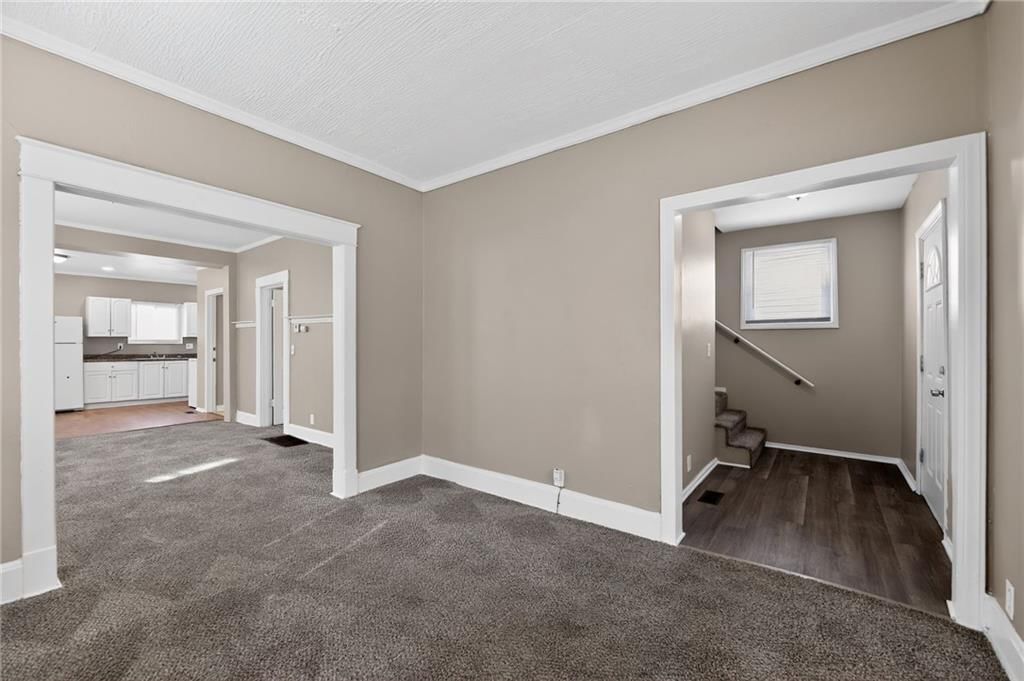 2910 Jarboe Street — photo 11