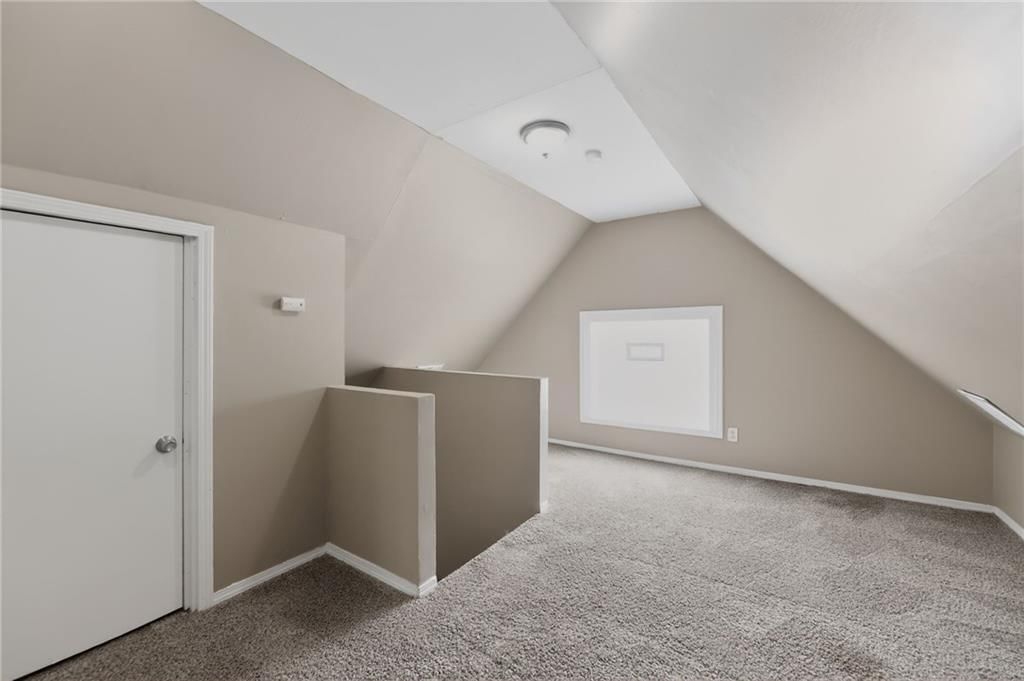 2910 Jarboe Street — photo 23