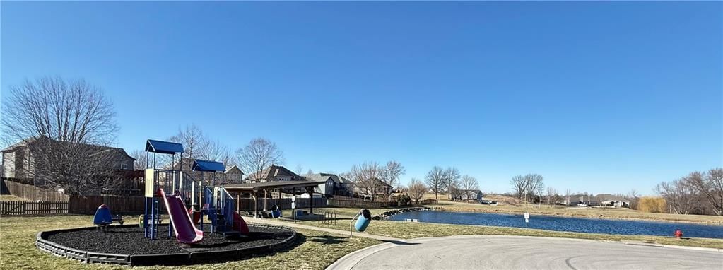 4505 N 121 Terrace — photo 3