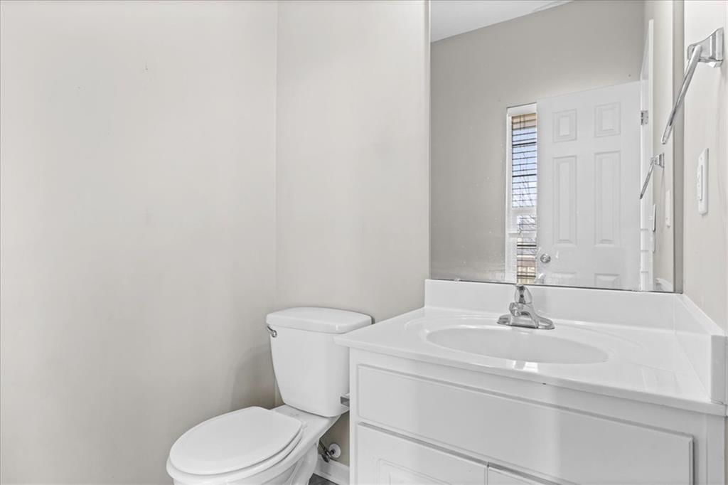 4505 N 121 Terrace — photo 15