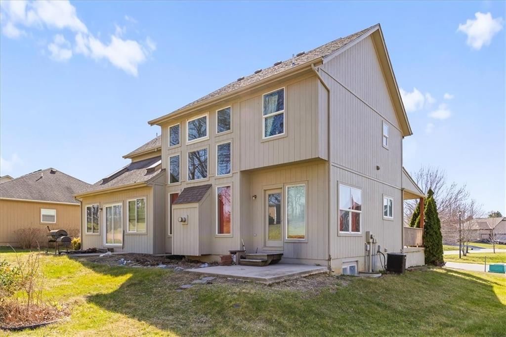 4505 N 121 Terrace — photo 34
