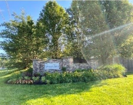 4505 N 121 Terrace — photo 39