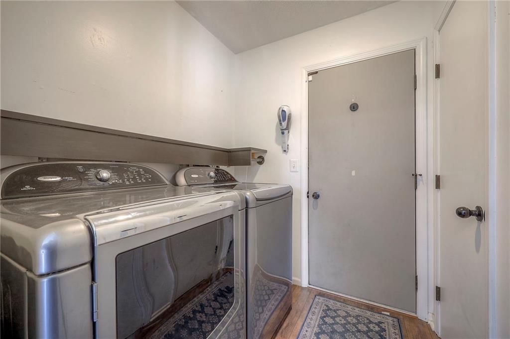 4809 Perry Avenue — photo 15