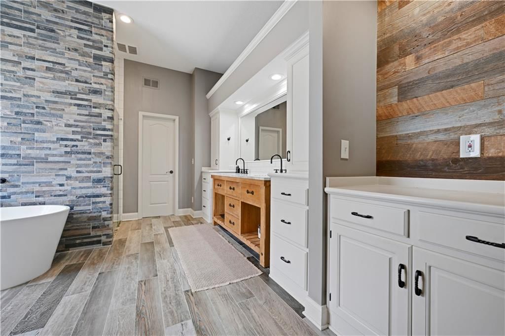 11670 W 147th Street — photo 27