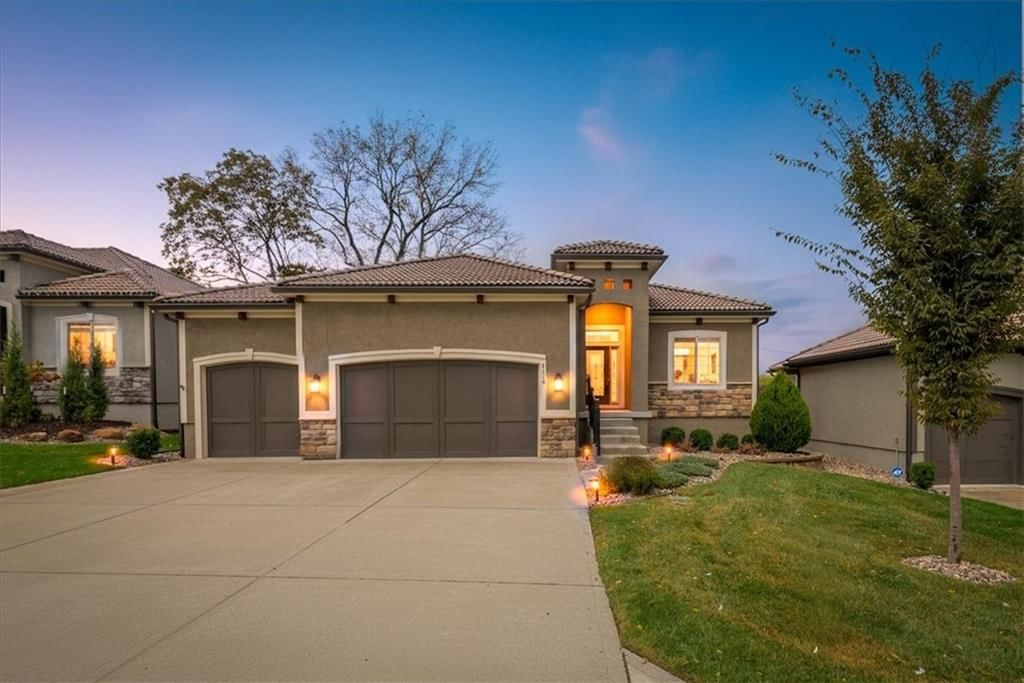 2110 NW Ashurst Drive — photo 1