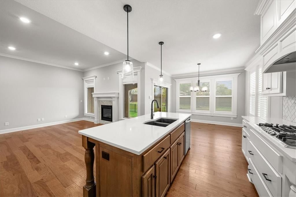 2110 NW Ashurst Drive — photo 11
