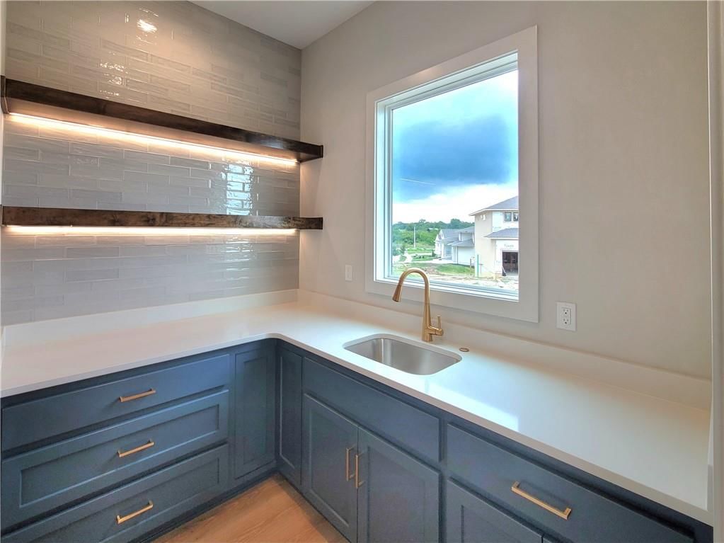 18272 Century Street — photo 13