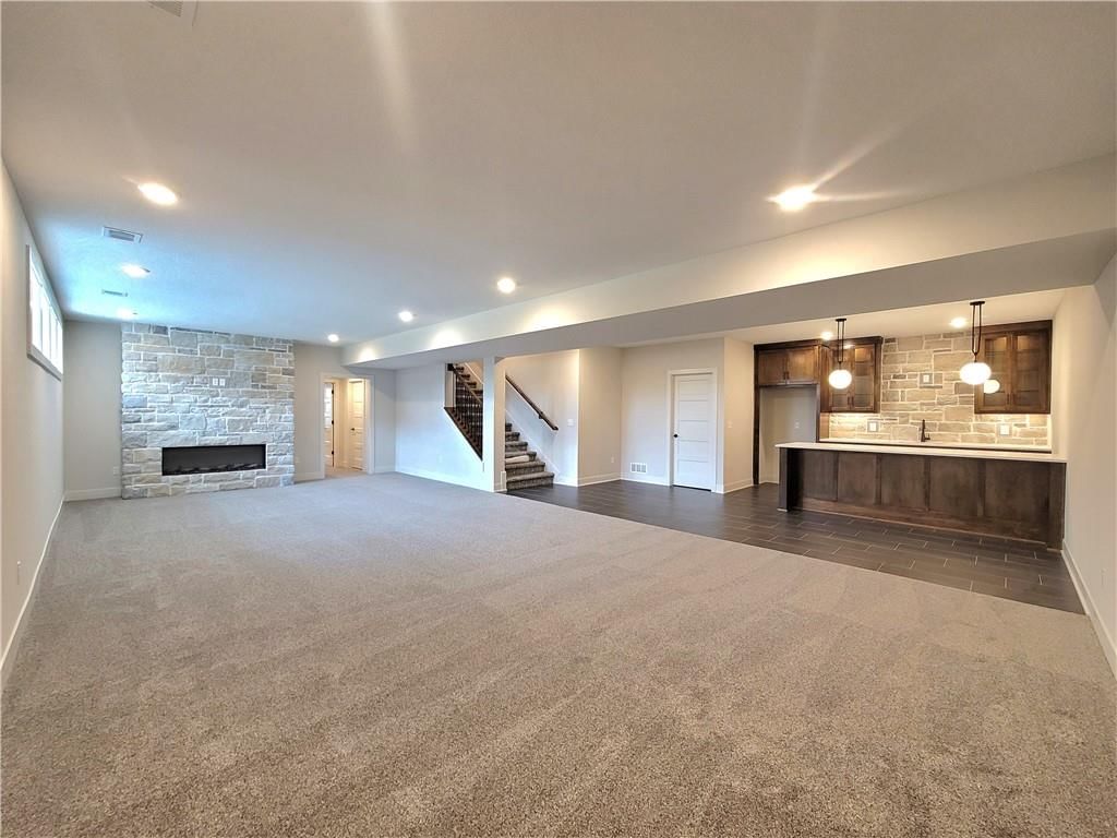 18272 Century Street — photo 50