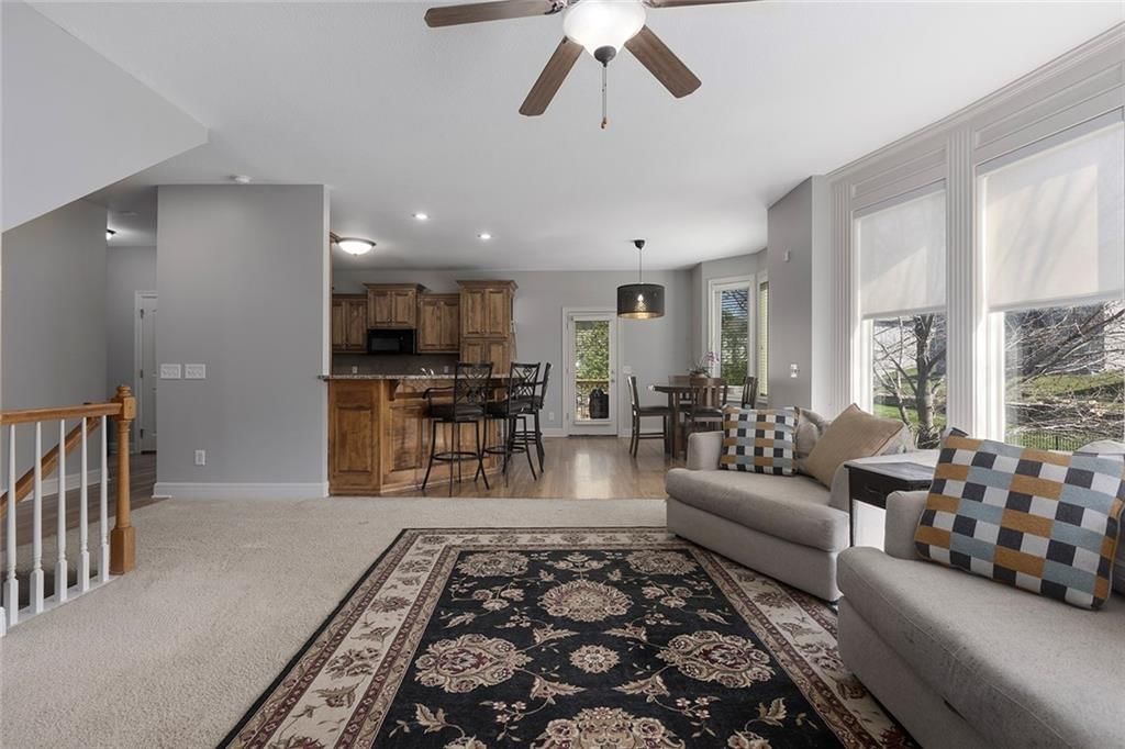 9409 N Laurel Avenue — photo 10