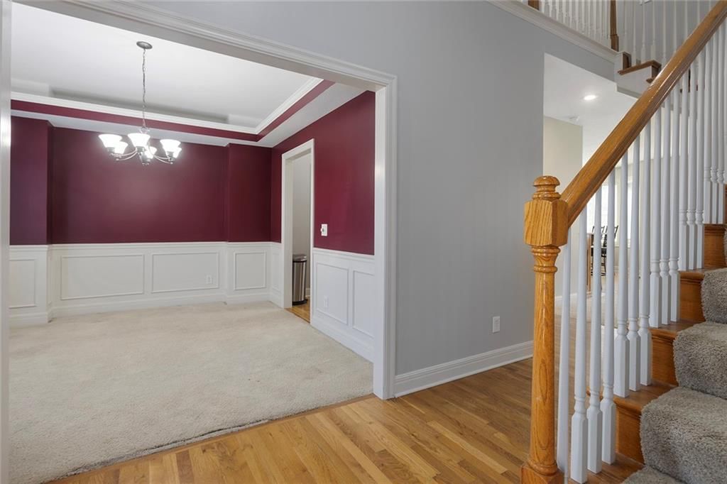 9409 N Laurel Avenue — photo 13
