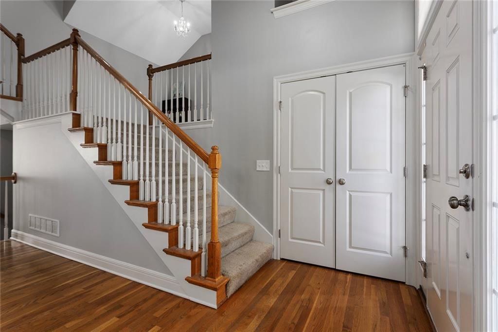 9409 N Laurel Avenue — photo 14