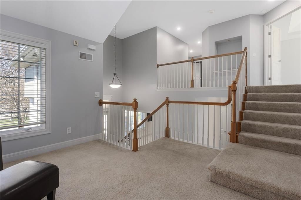 9409 N Laurel Avenue — photo 15