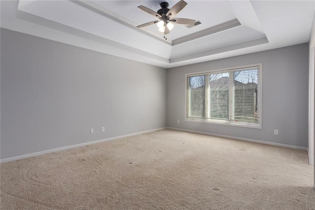 9409 N Laurel Avenue — photo 19
