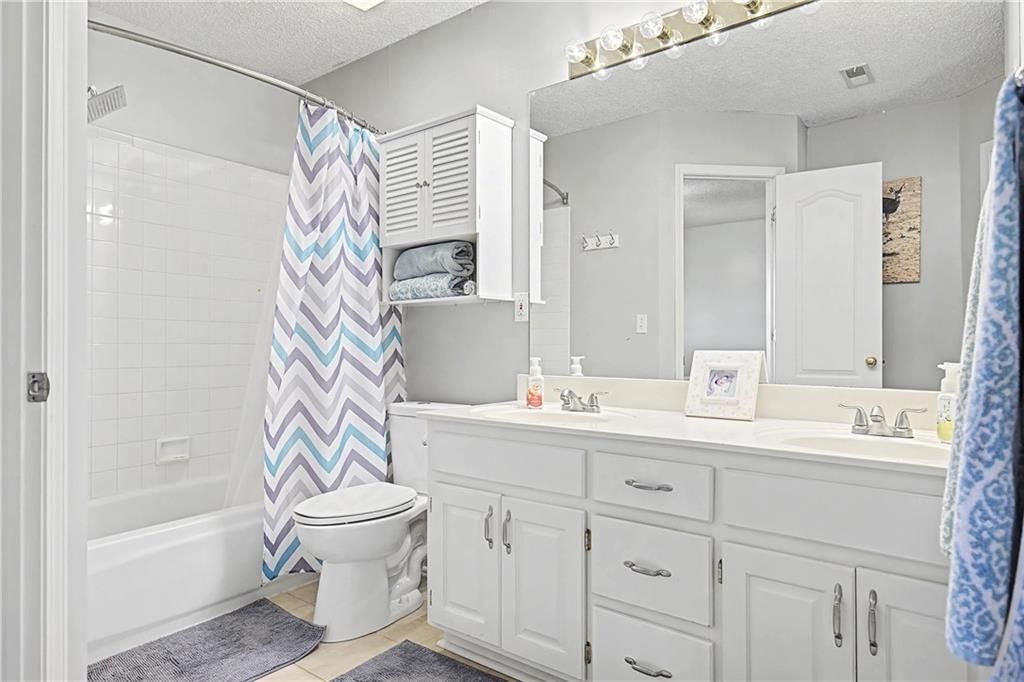 5604 W 152ND Place — photo 31