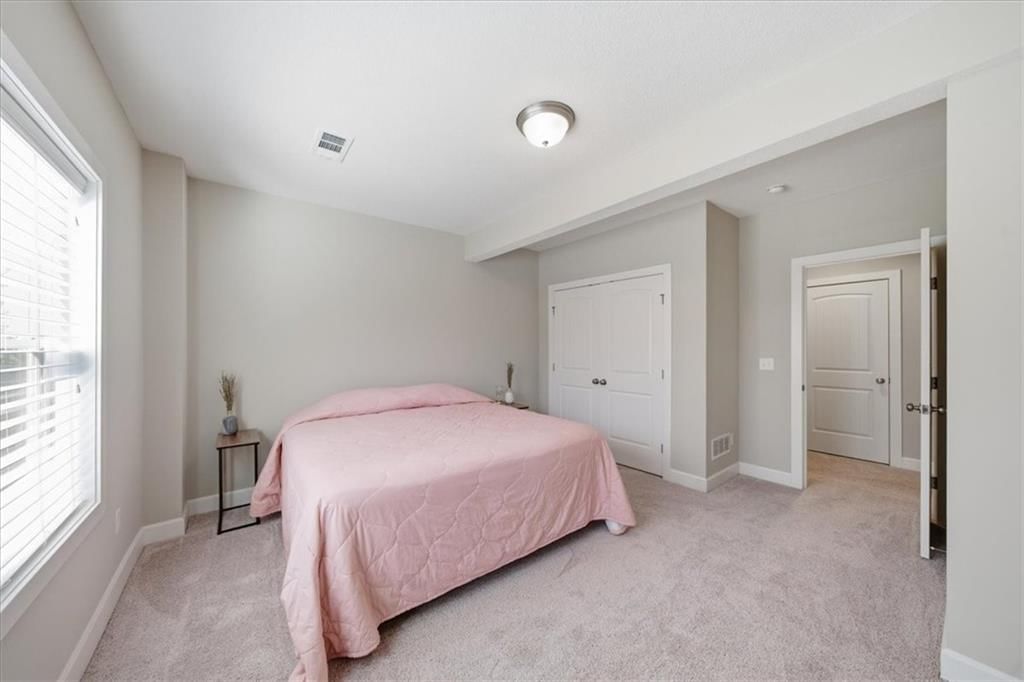 8005 NE 80th Terrace — photo 29