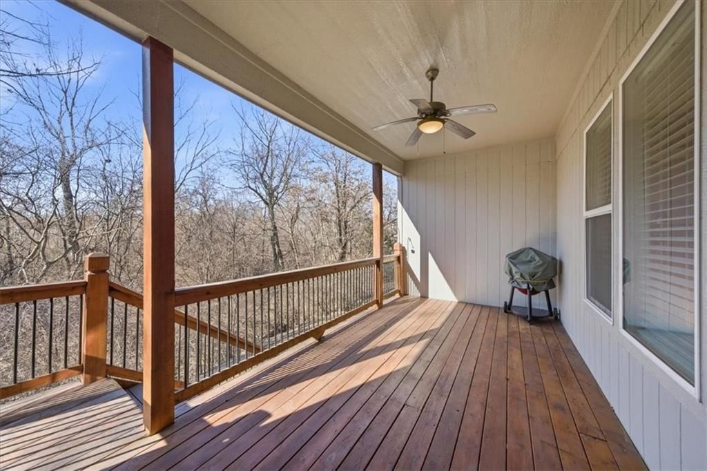 8005 NE 80th Terrace — photo 33