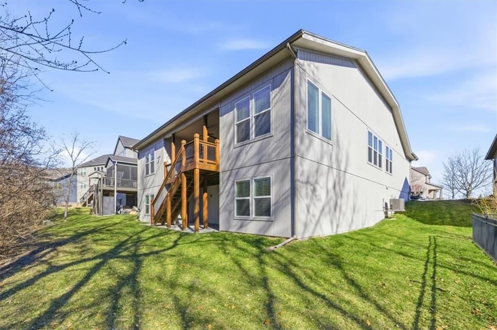 8005 NE 80th Terrace — photo 37