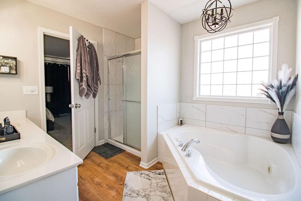 950 NW Maplewood Court — photo 18