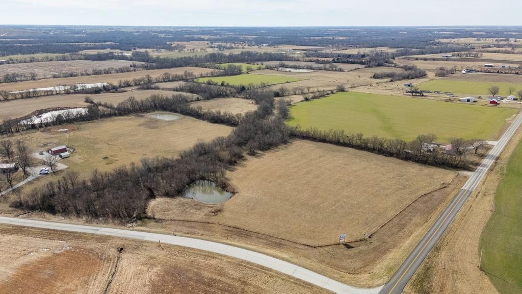 587 Tract 1 NW First Lane — photo 3