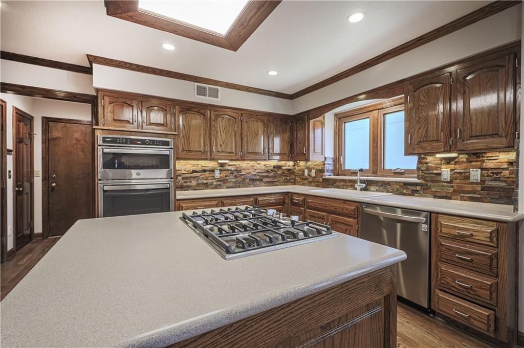 4816 W 121st Street — photo 13