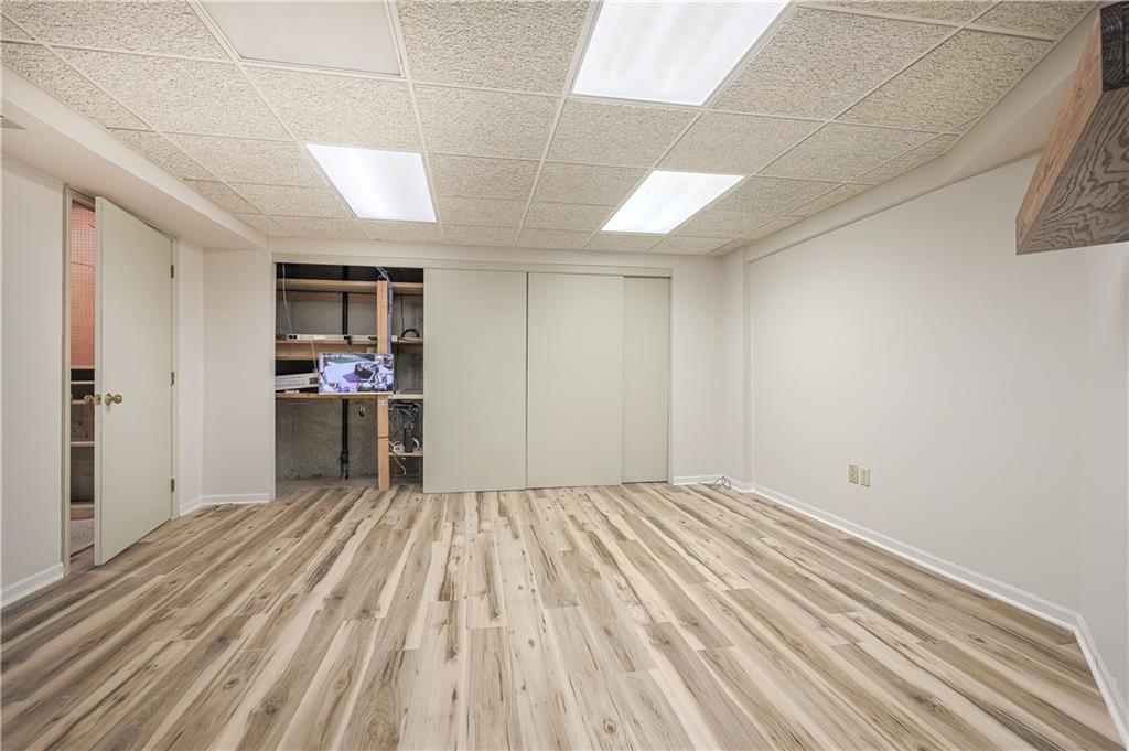 4816 W 121st Street — photo 31