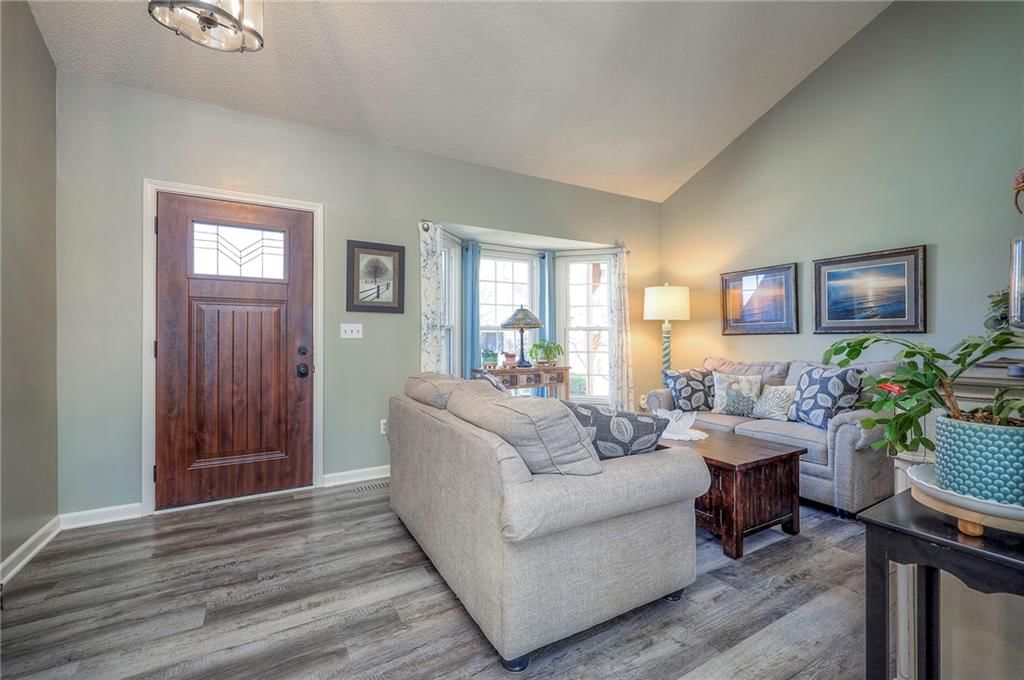 12500 S Cottonwood Drive — photo 5