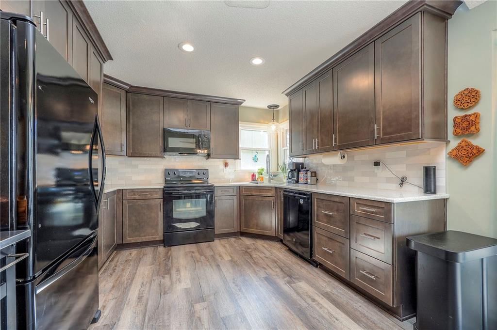 12500 S Cottonwood Drive — photo 16