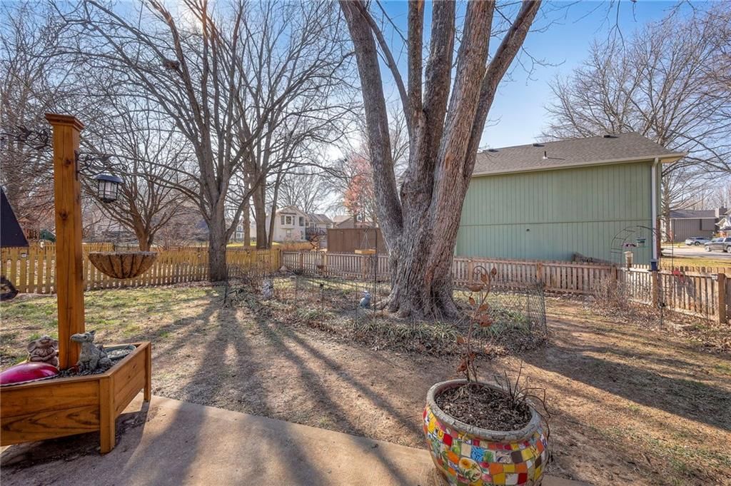 12500 S Cottonwood Drive — photo 33