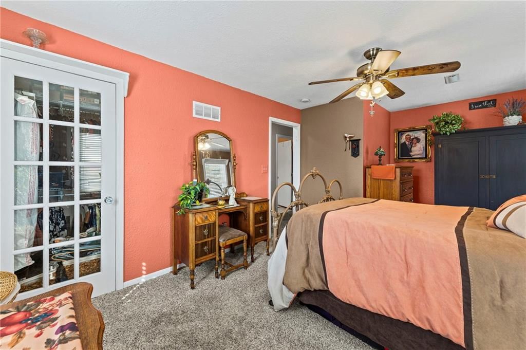 108 N Madison Street — photo 13