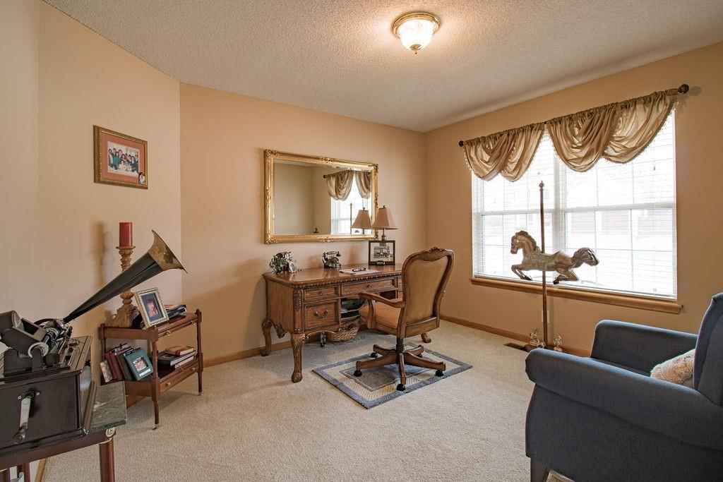 3824 S Milton Drive — photo 7