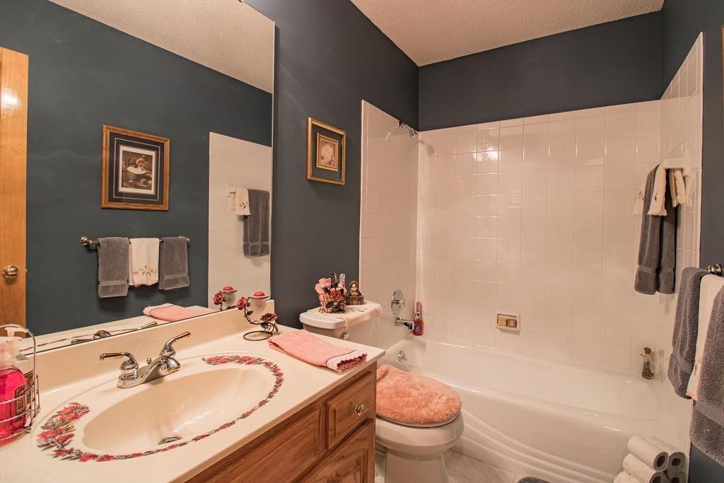 3824 S Milton Drive — photo 30
