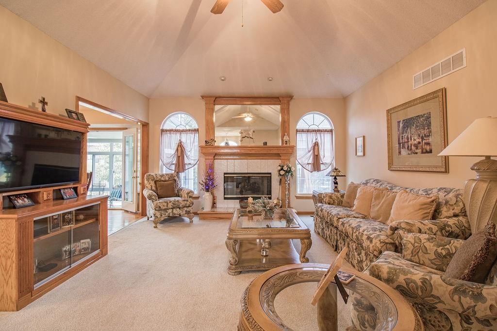 3824 S Milton Drive — photo 32