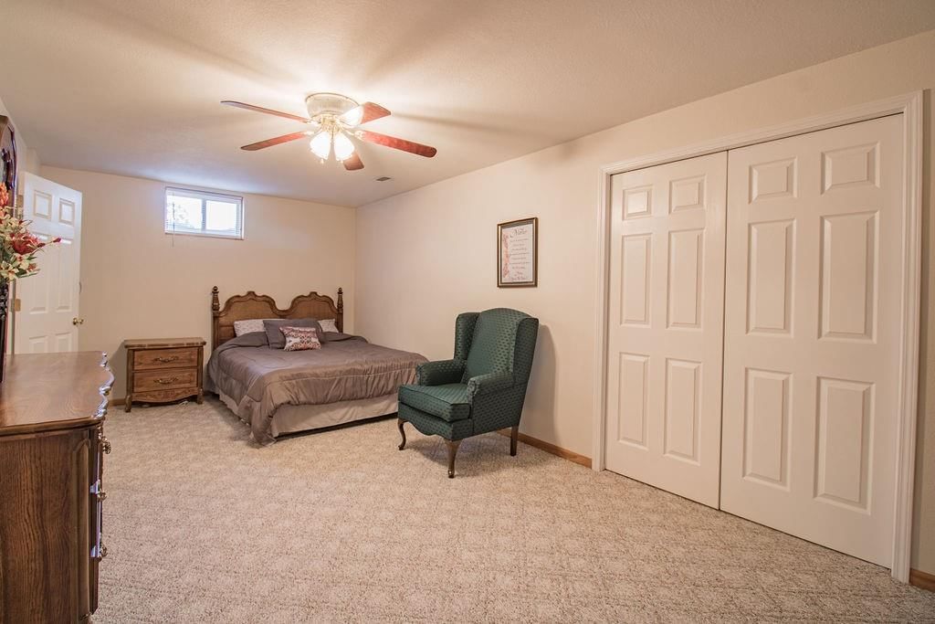 3824 S Milton Drive — photo 35