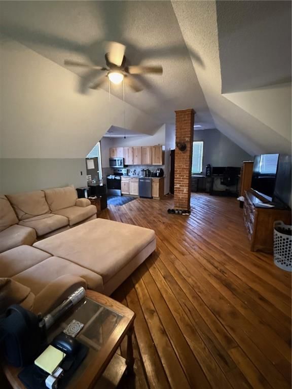 2512 Jackson Street — photo 20